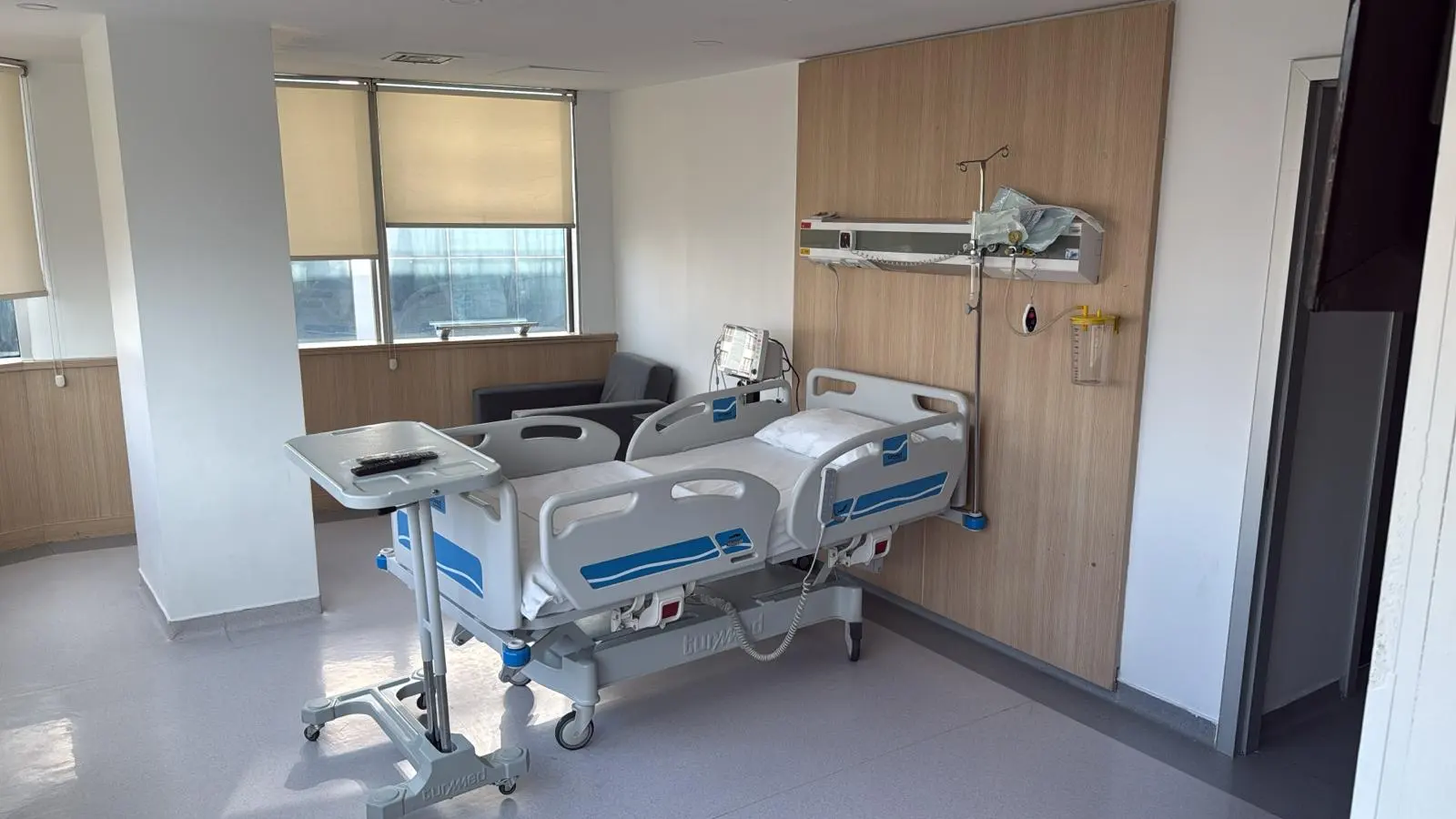 Special European Medicine CENTER