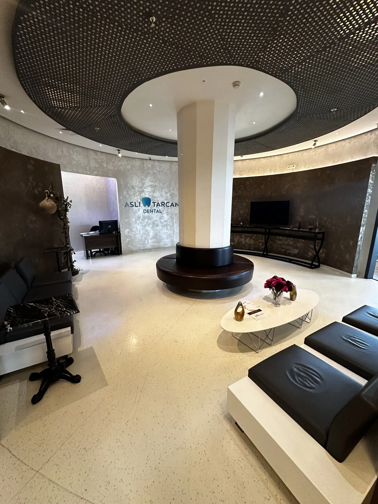 Asli Tarcan Clinic