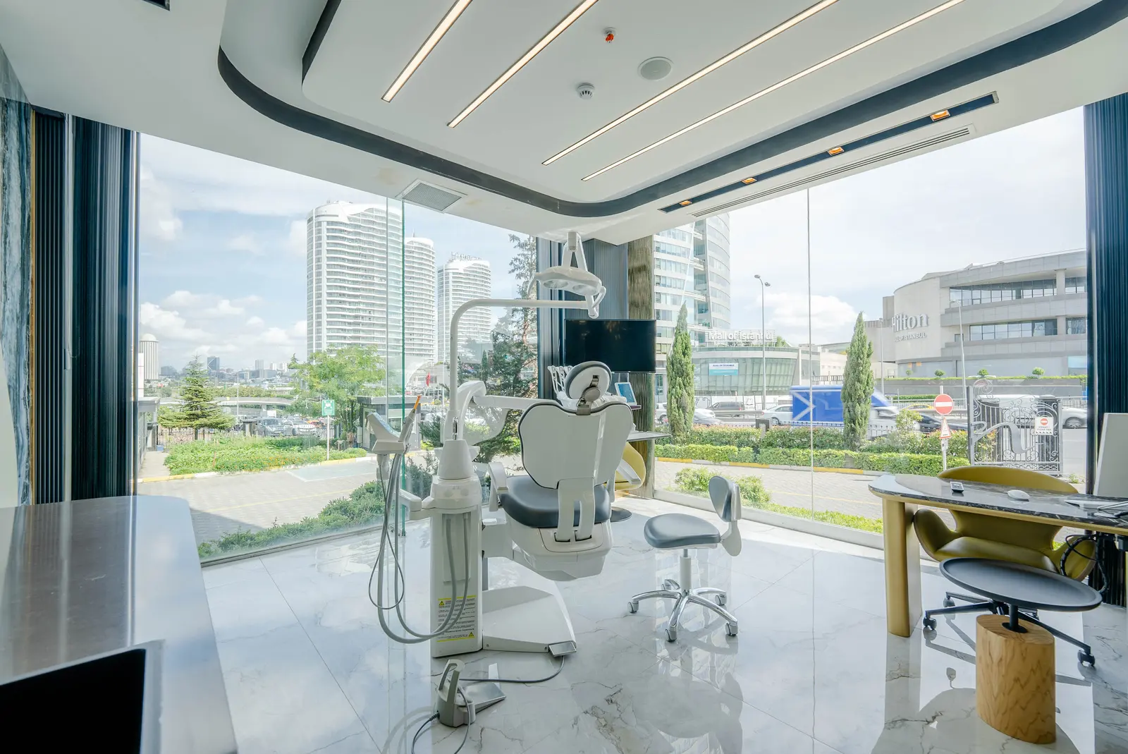 Özel Vitrin Clinic Ağız ve Diş Sağlığı Polikliniği