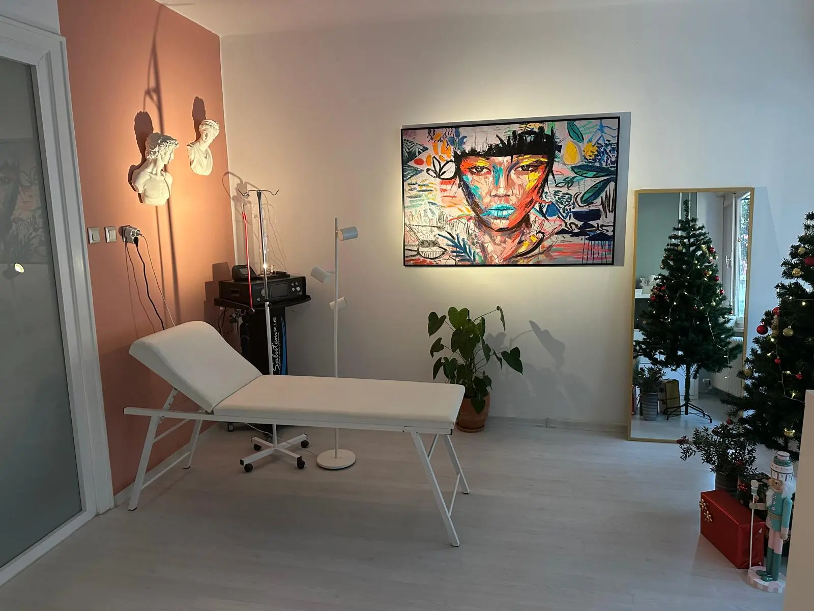 Doç. Dr. Ali ÖNER