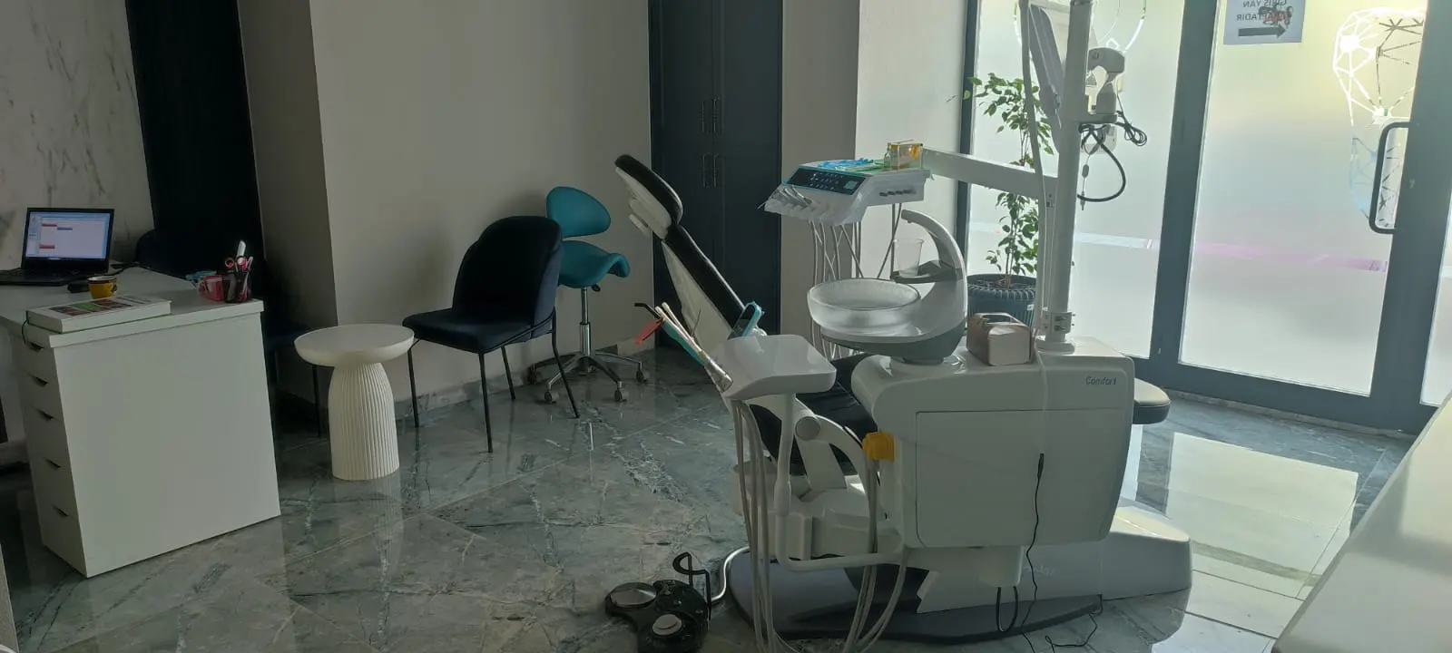Özel D Dental Ağız ve Diş Sağlığı Polikliniği