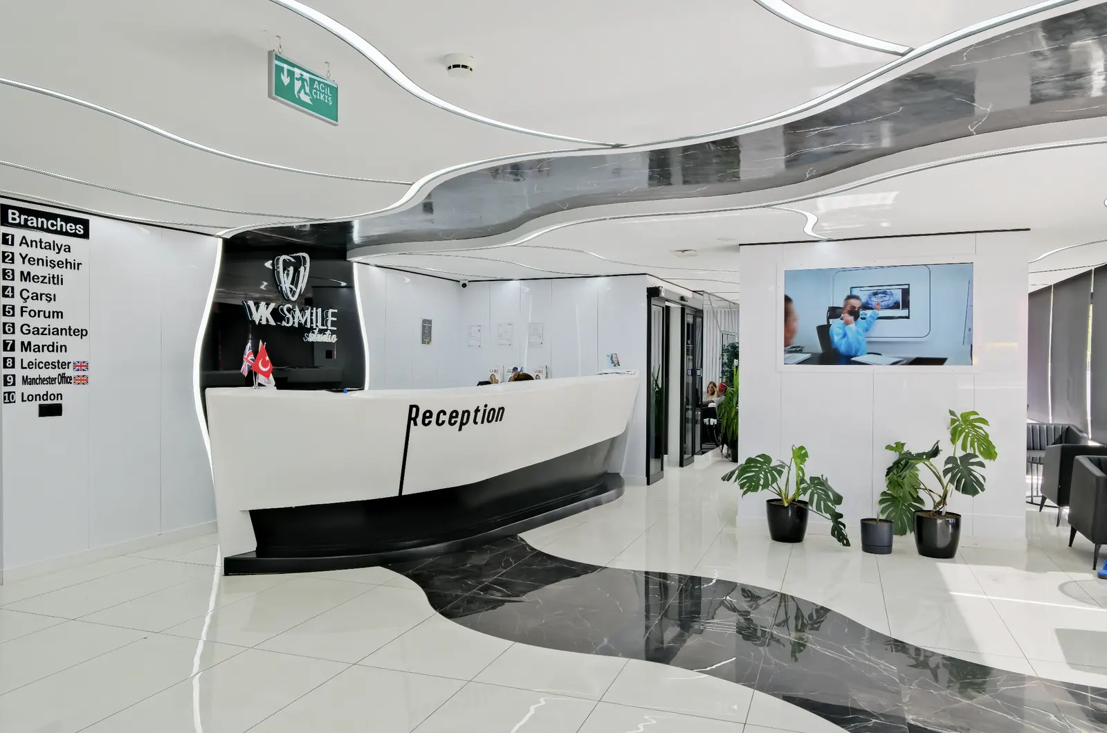 VK Smile Studio Dental Clinic