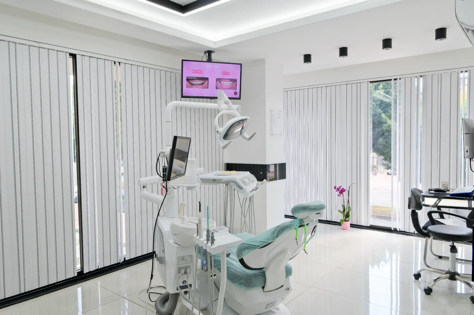 VK Smile Studio Dental Clinic