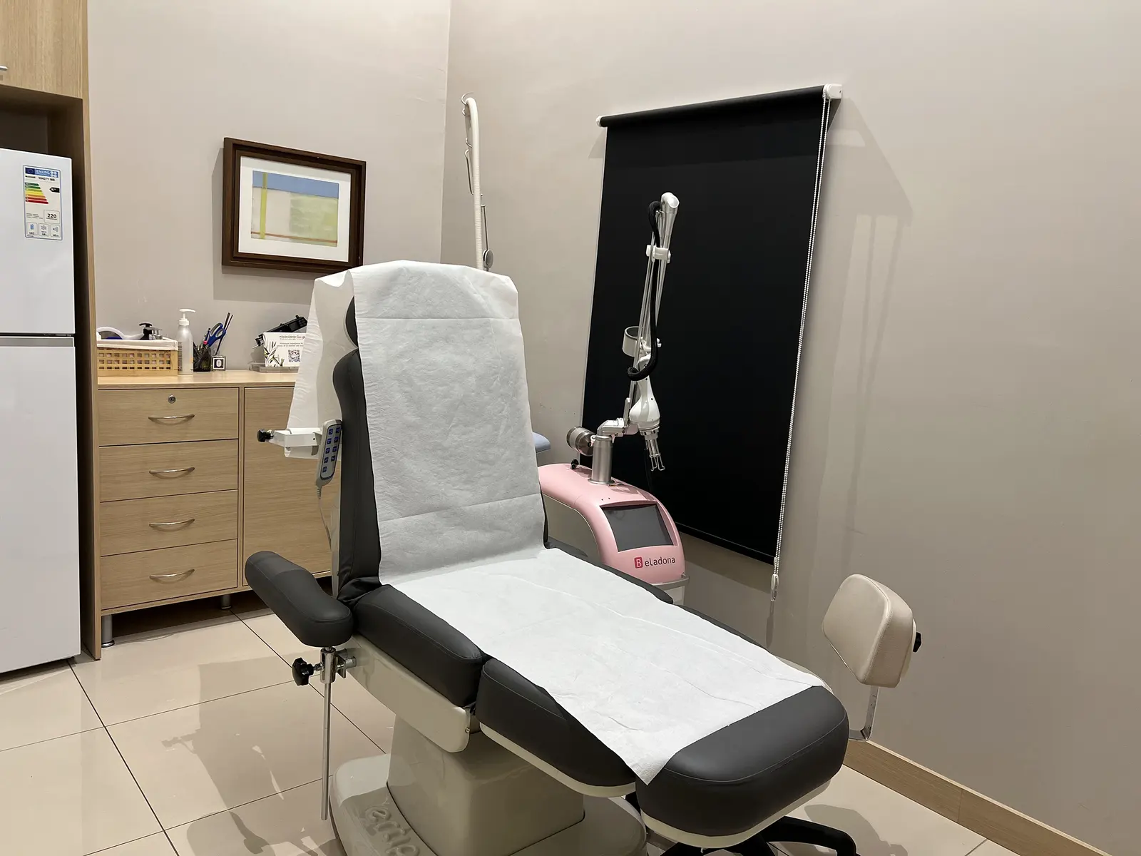 Dr. Yasemin Savaş Ataşehir Kliniği