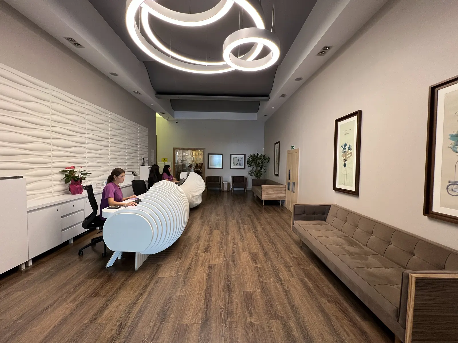 Dr. Yasemin Savaş Ataşehir Kliniği