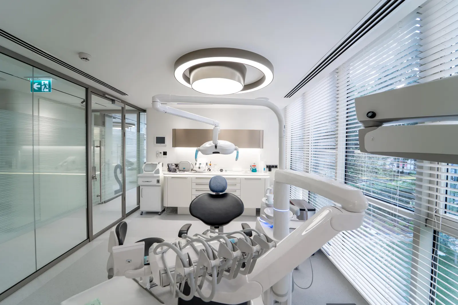 Dentsuadiye Ağız ve Diş Sağlığı Polikliniği