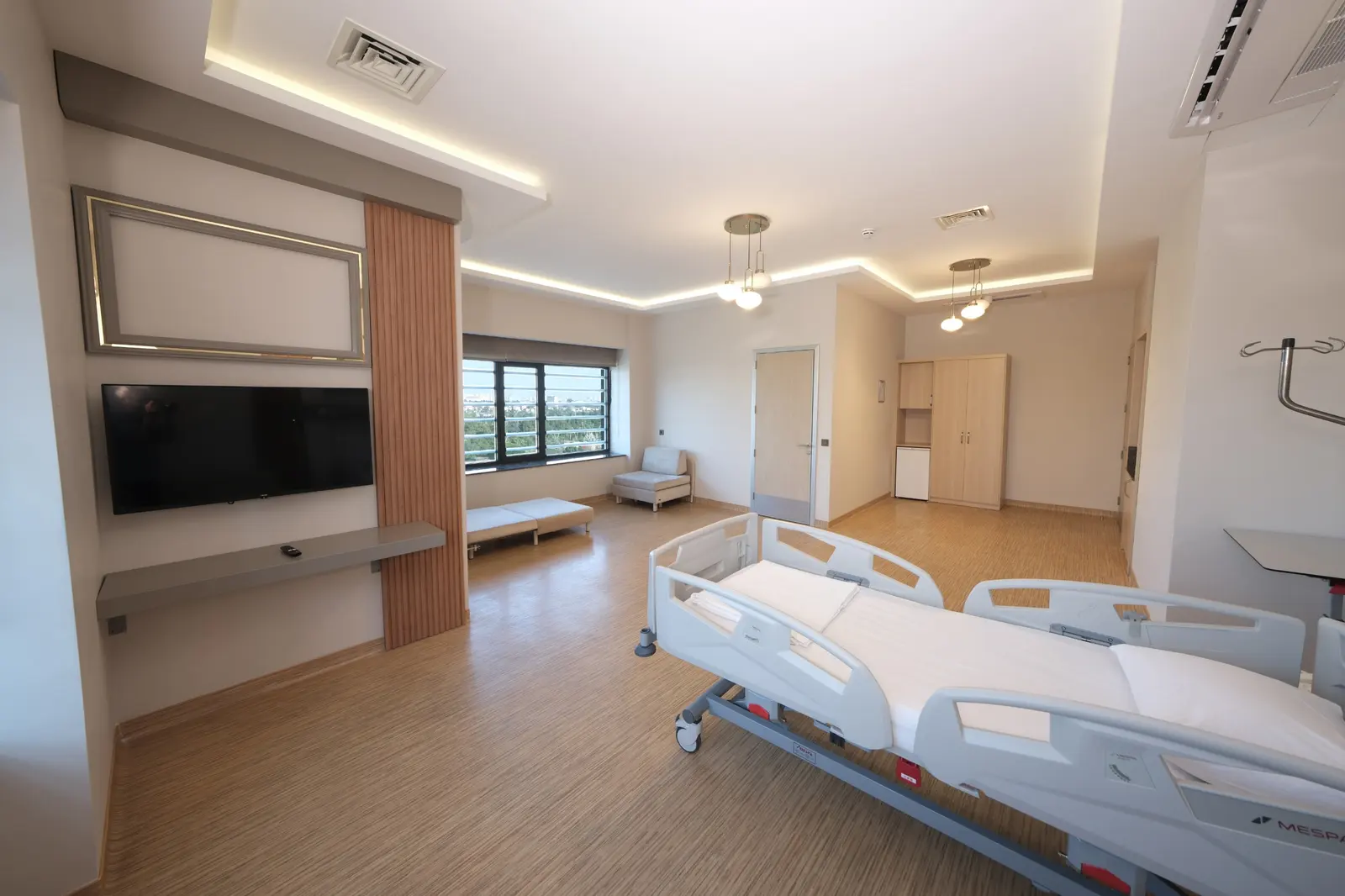 Private Adana Hospital Middle East