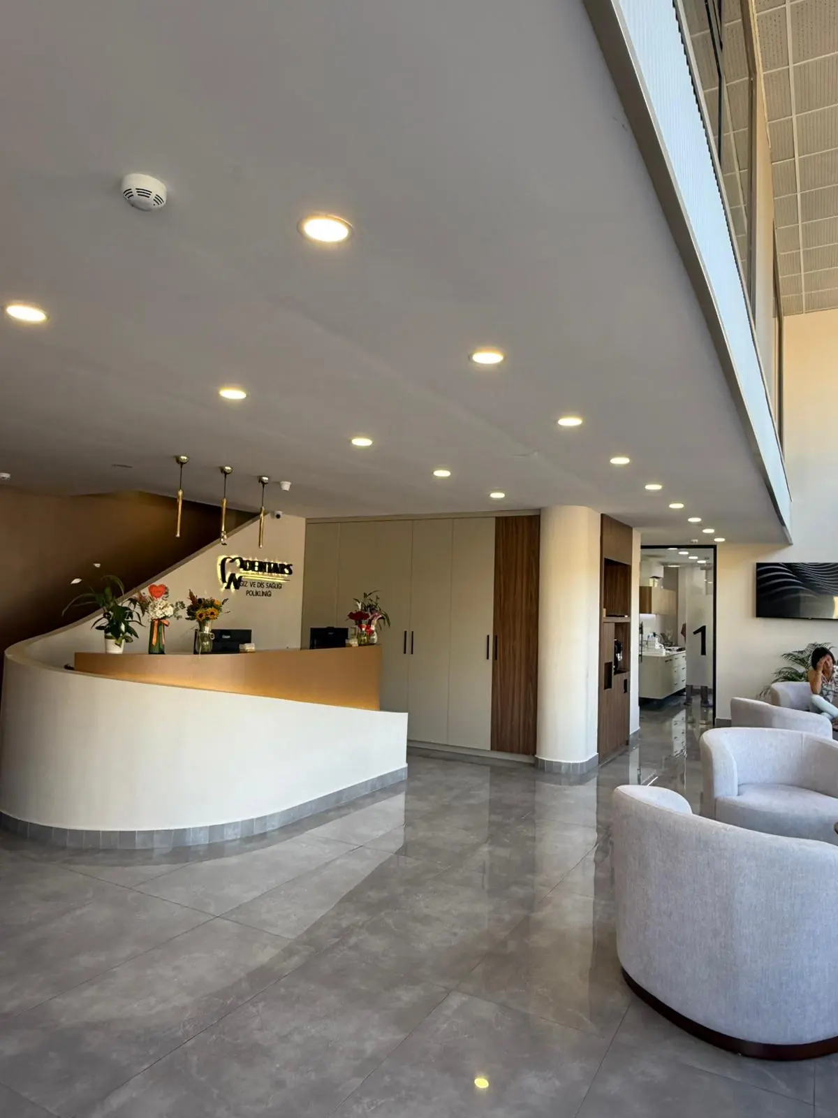 DENTARS AĞIZ VE DİŞ SAĞLIĞI POLİKLİNİĞİ