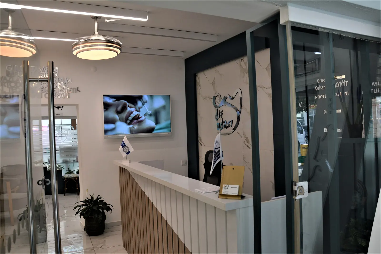 Island Dental Oral and Maxillofacial Clinic