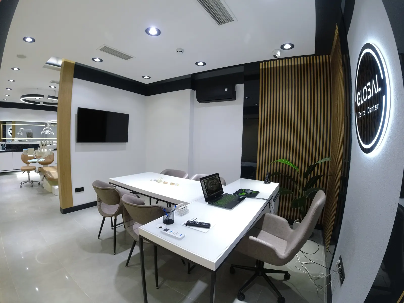Global Dental Center