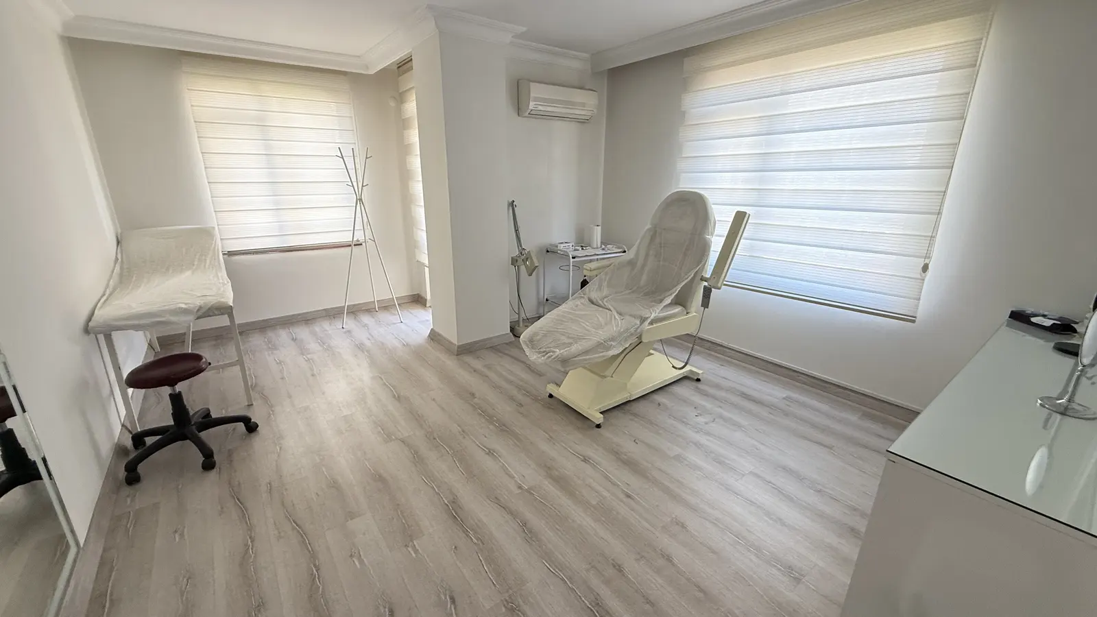 Doç. Dr. Kemal İslamoğlu