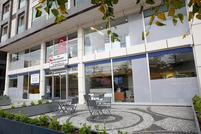 Özel Trakyadent Ağız ve Diş Sağlığı Polikliniği