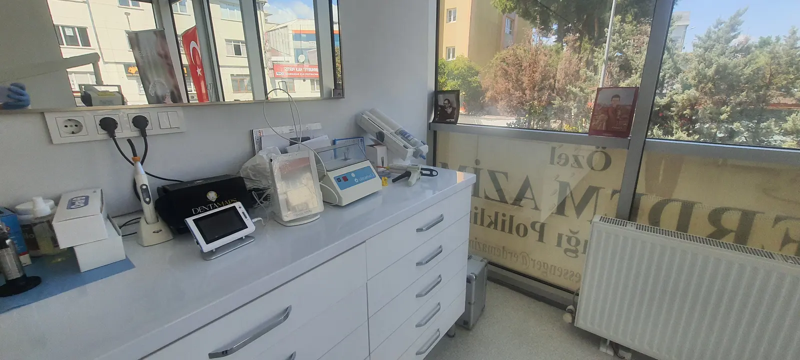 Özel Erdem Azim Ağız ve Diş Sağlığı Polikliniği