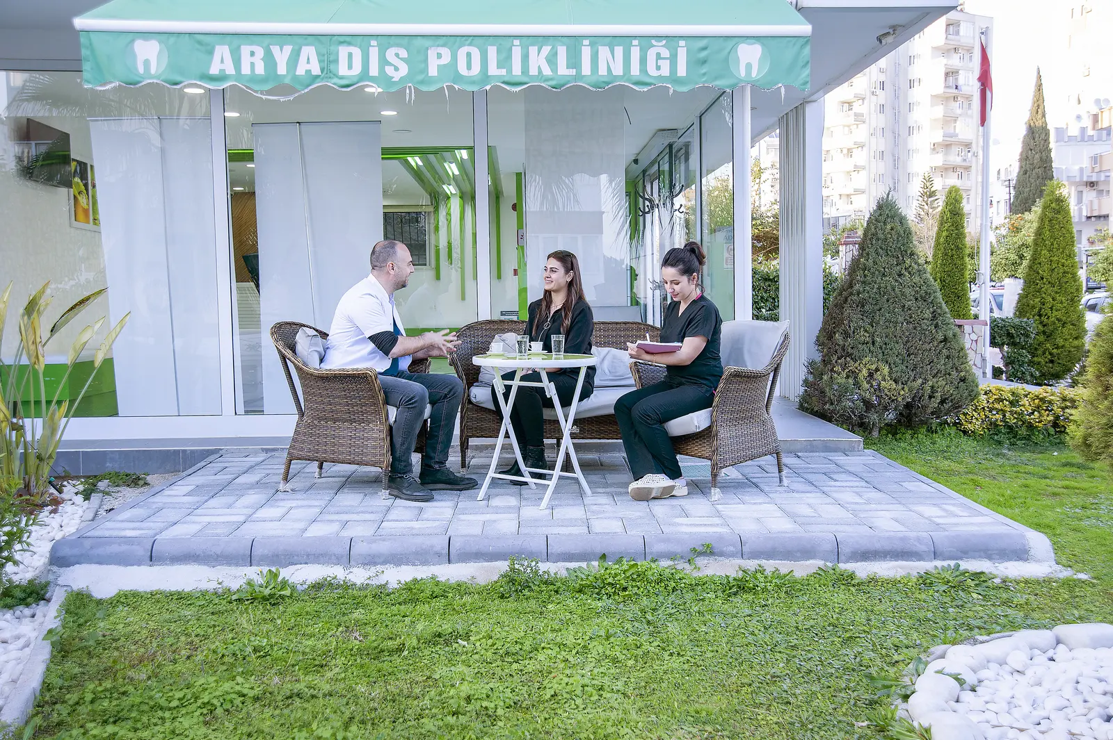 Arya Ağız ve Diş Sağlığı Polikliniği