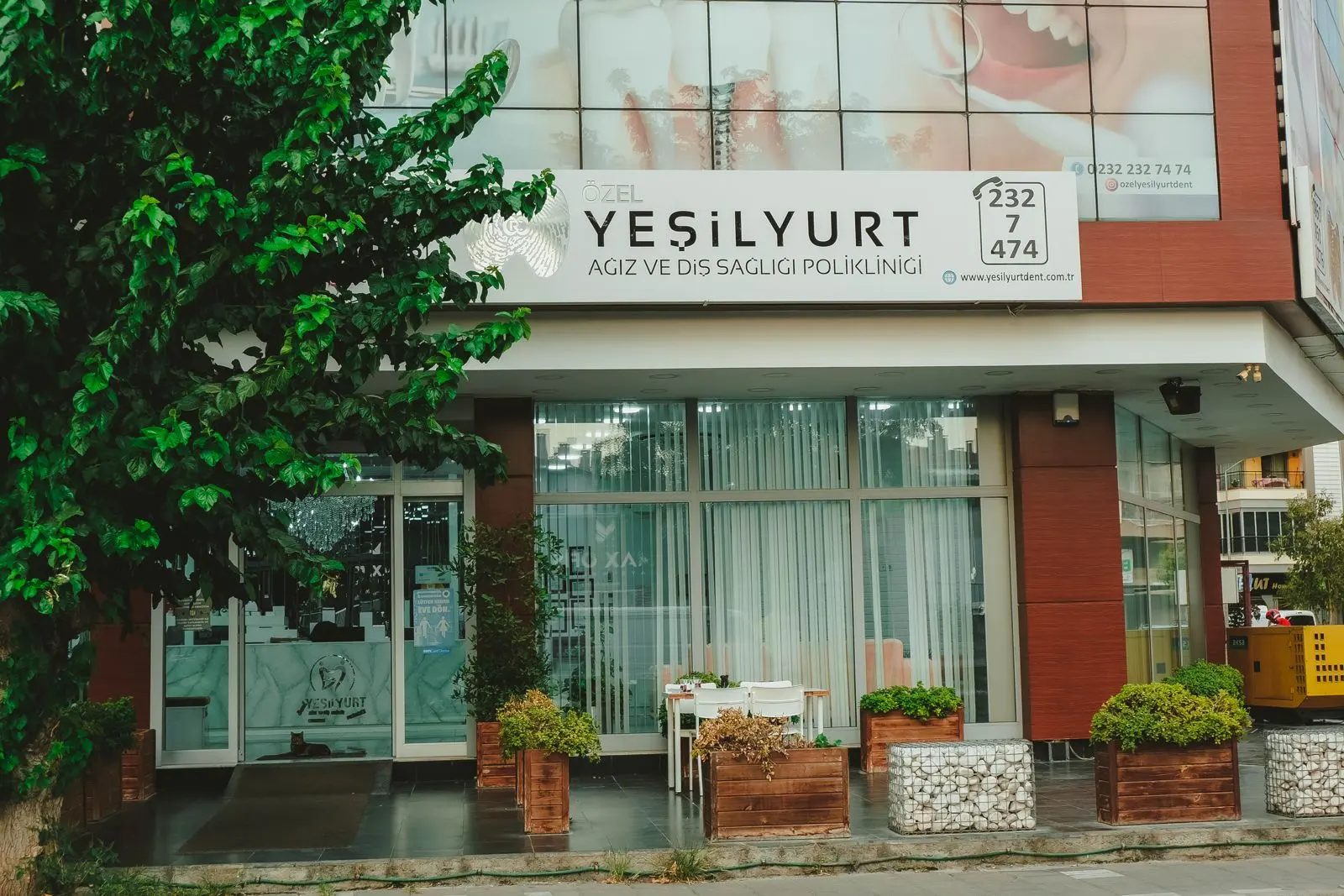 Yeşilyurt Diş Kliniği