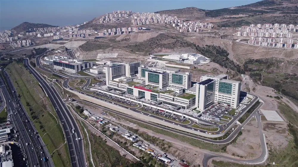 İzmir Şehir Hastanesi