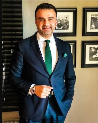 Prof. Dr. Ayhan Mesci Genel Cerrahi Uzmanı