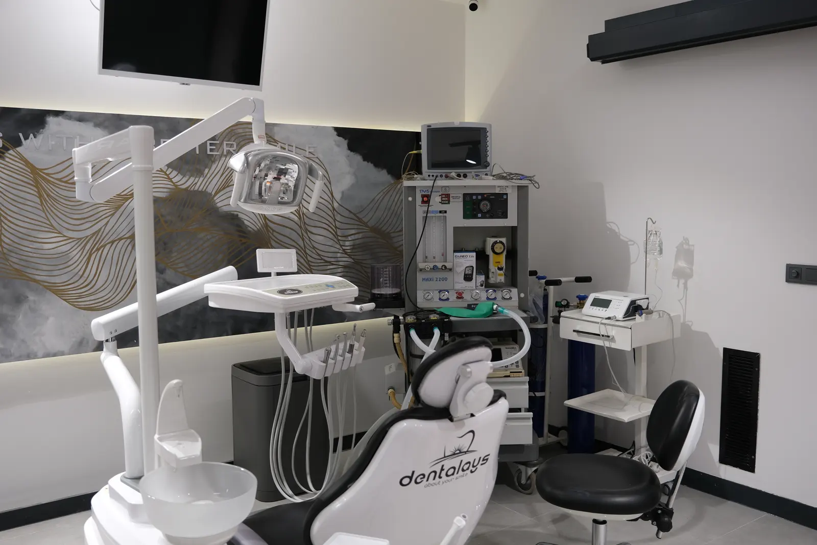 Dentalays Clinic Turkey