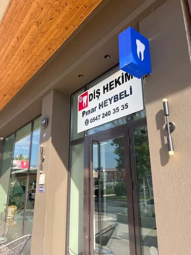 Diş Hekimi Pınar Heybeli