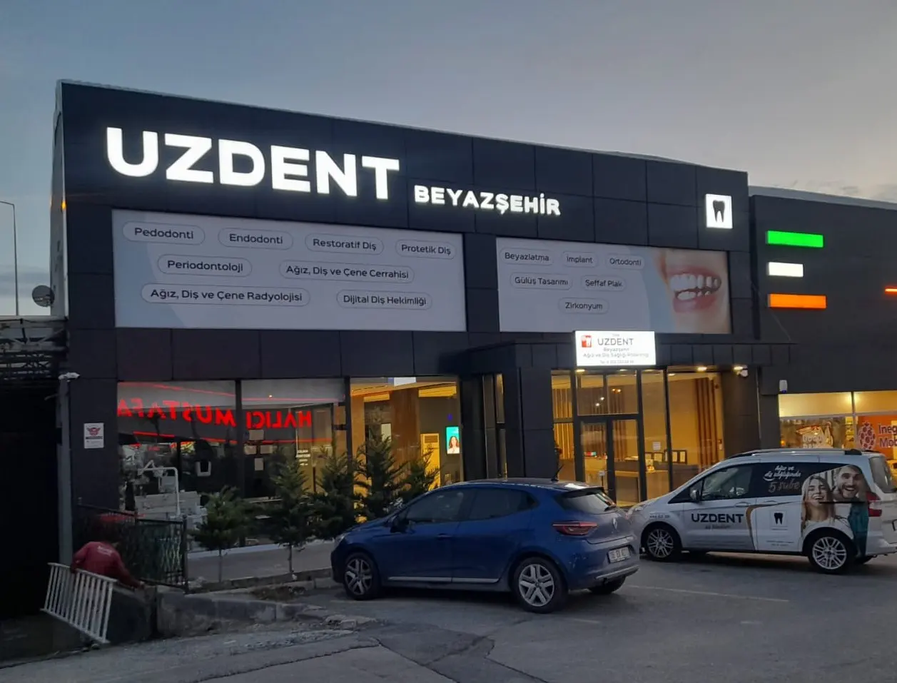 Uzdent Diş Klinikleri