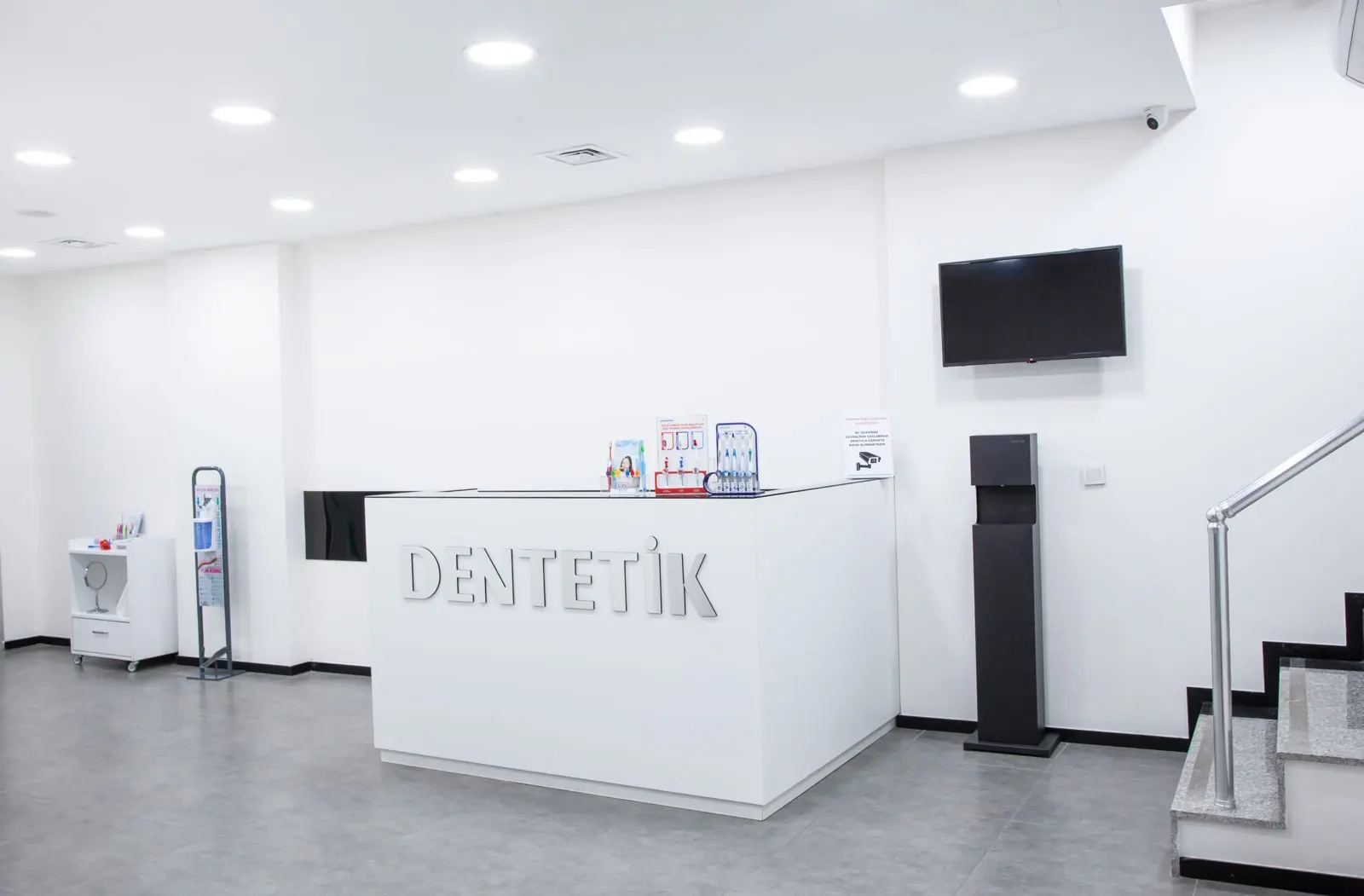Özel Dentetik Ağız ve Diş Sağlığı Polikliniği