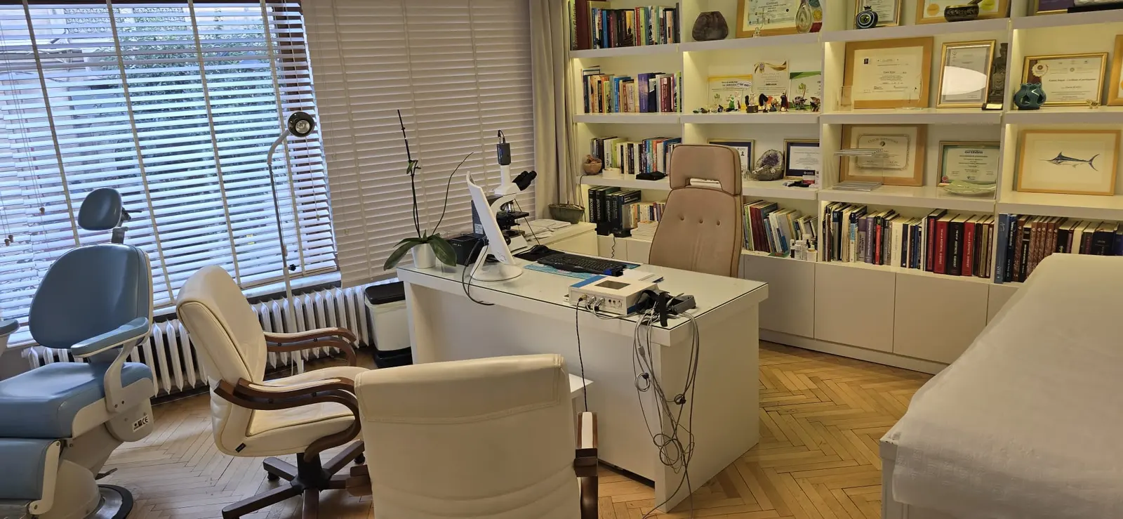 Uzm. Dr. Emin Kaya Muayenehanesi
