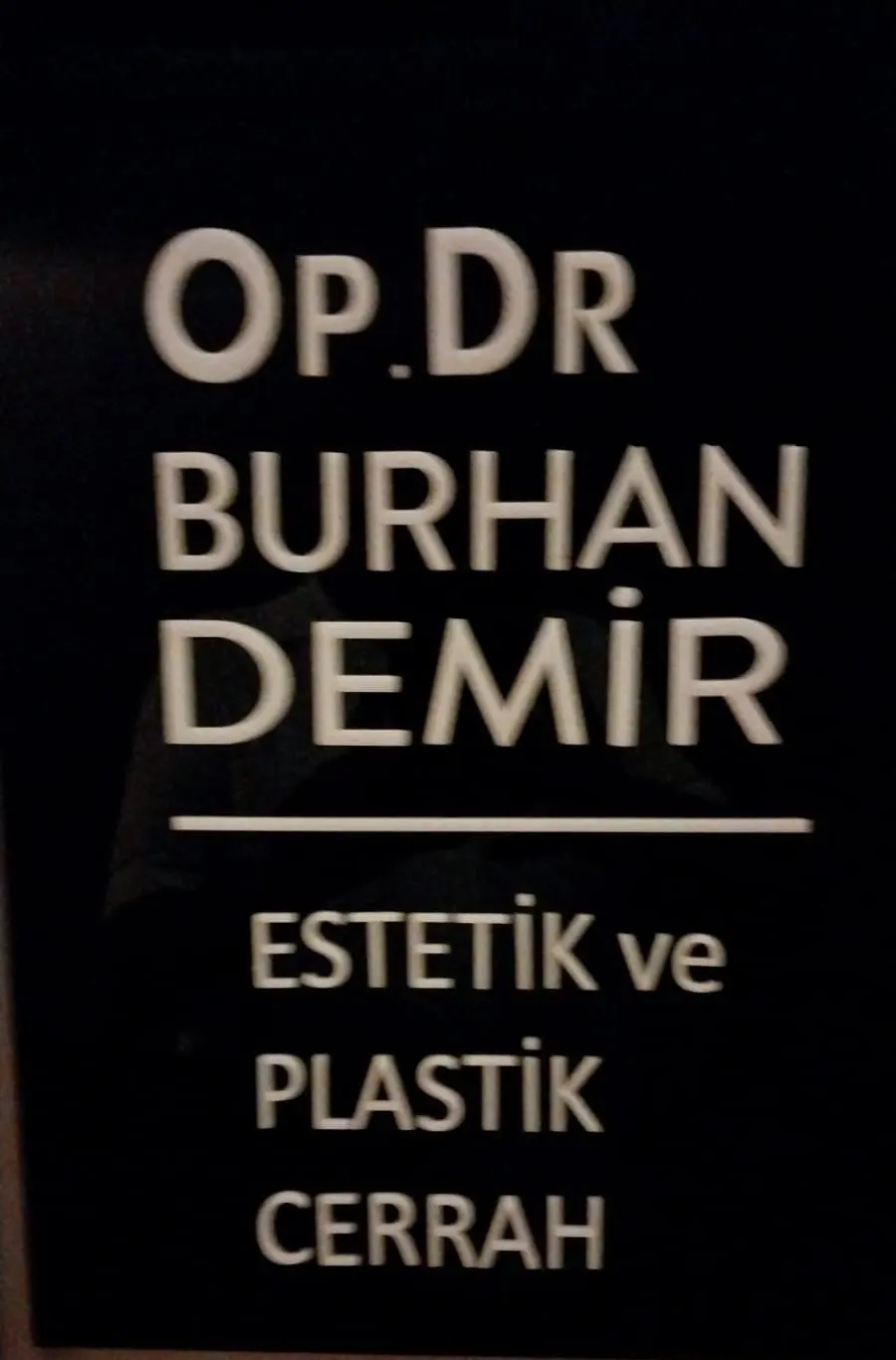 Op. Dr. Burhan Demir