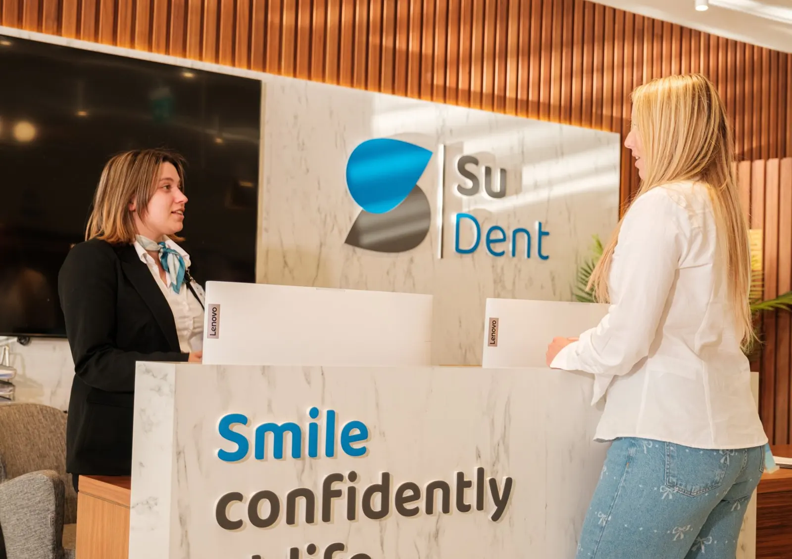 Su Dent