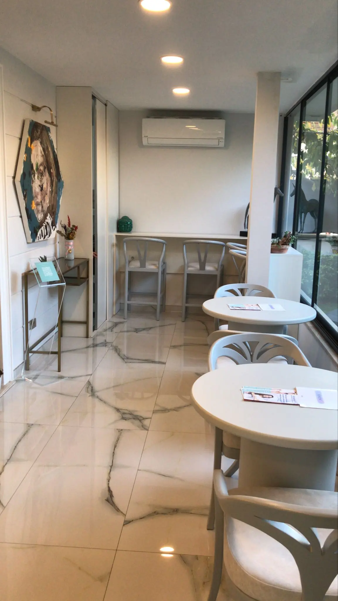 Dermatolog Dr. Emel POLAT