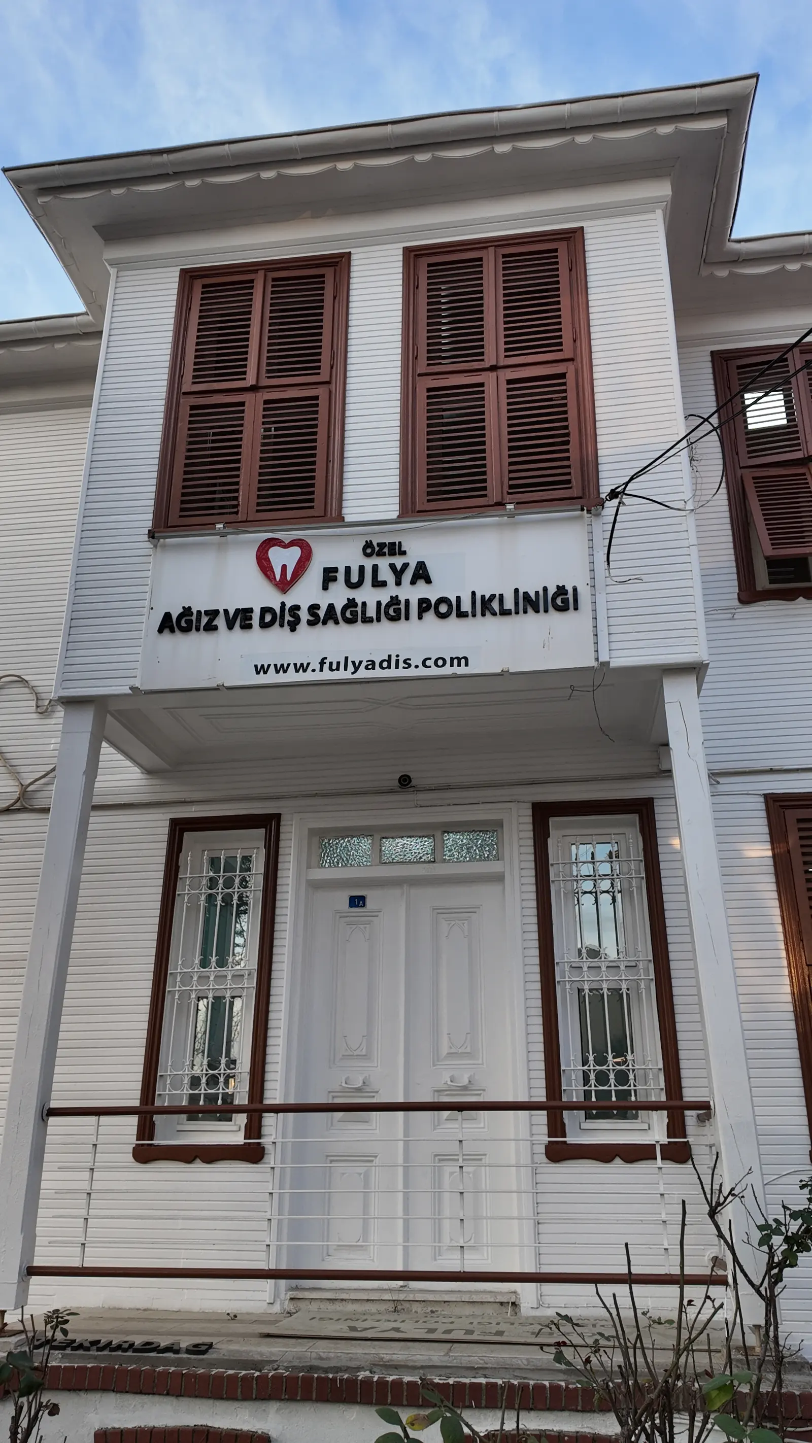 Özel Fulya Ağız ve Diş Sağlığı Polikliniği