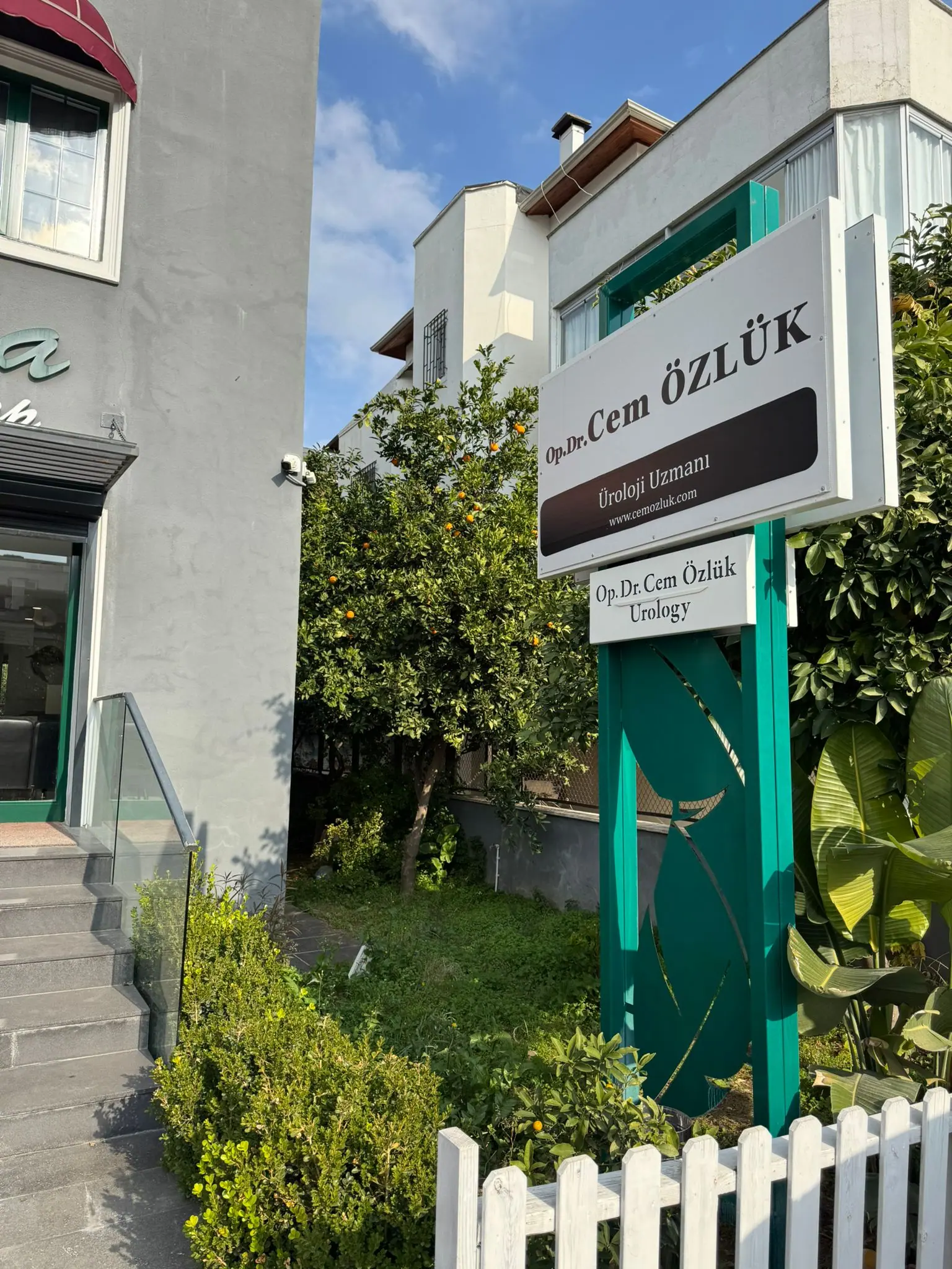 Op. Dr. Cem Özlük Muayenehanesi