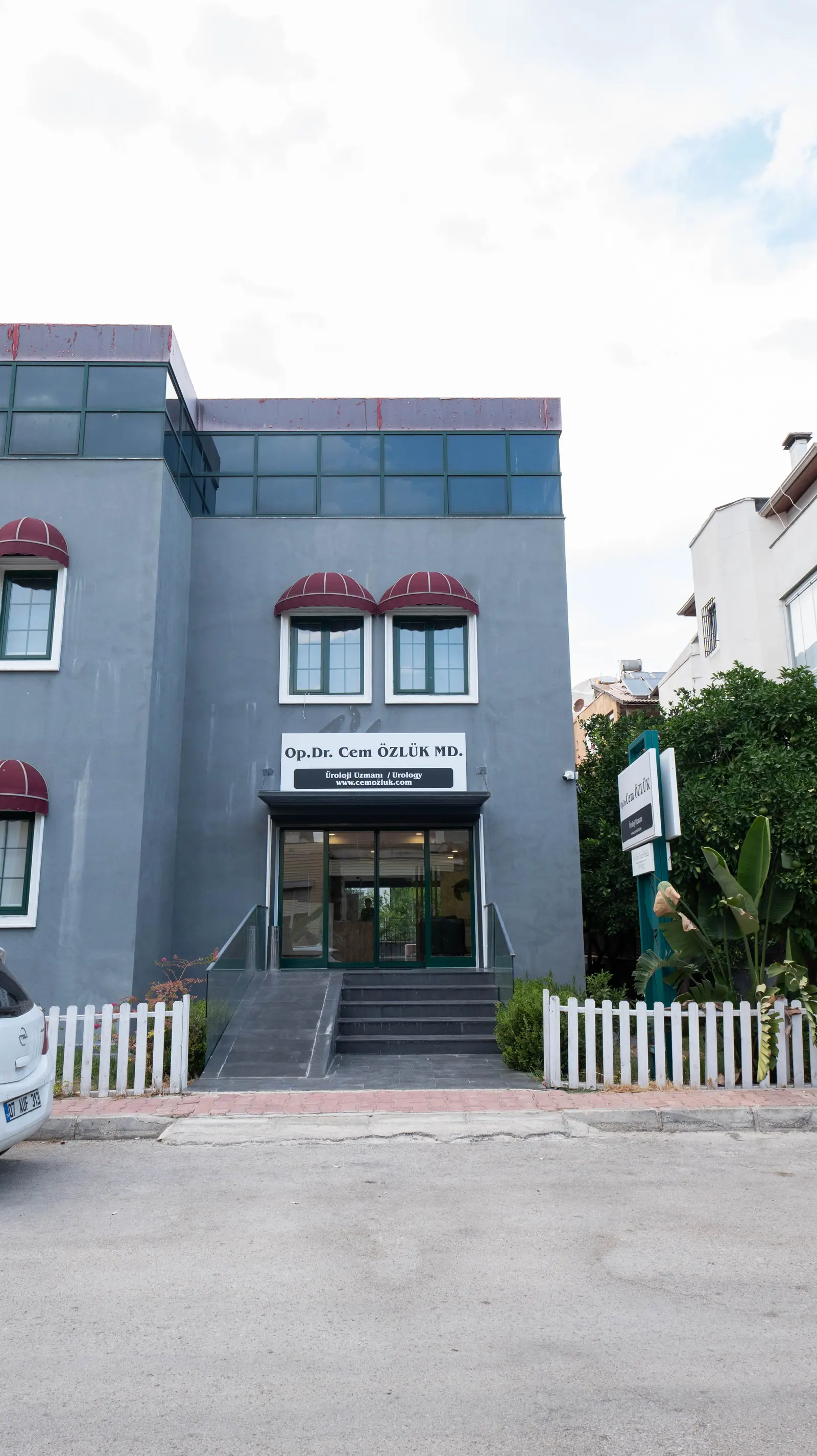 Op. Dr. Cem Özlük Muayenehanesi